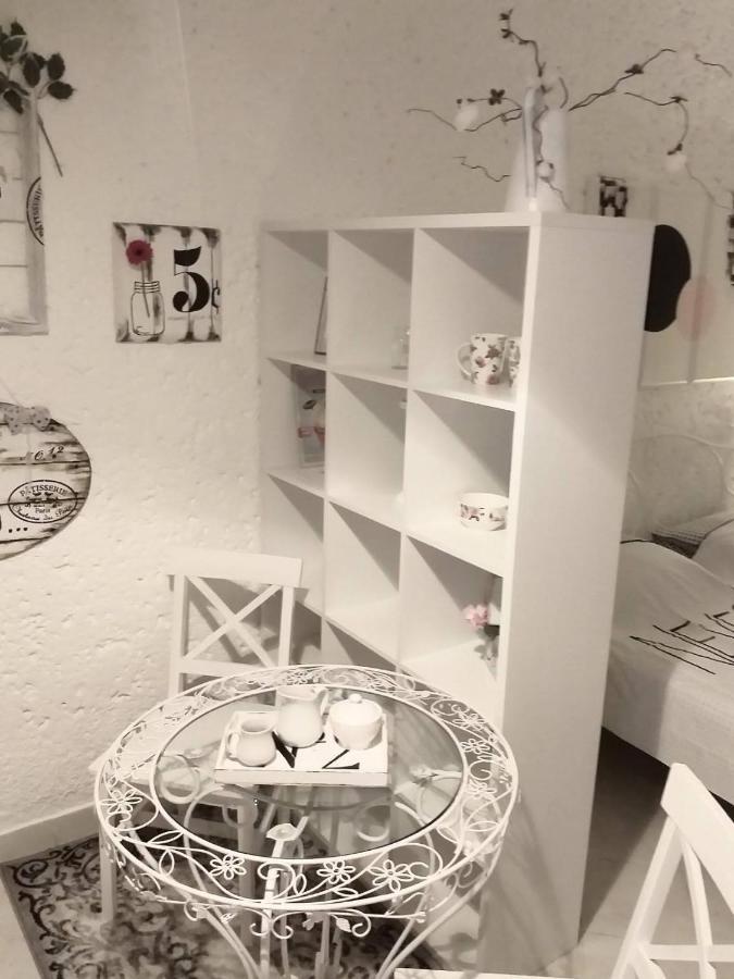 Ninas Dream Apartment Vrsar Luaran gambar